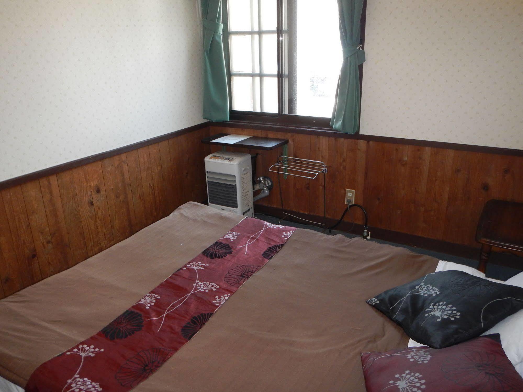 Mt Hakuba Backpackers Hostel Eksteriør bilde