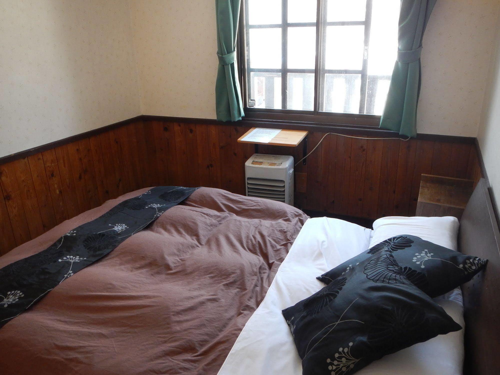 Mt Hakuba Backpackers Hostel Eksteriør bilde