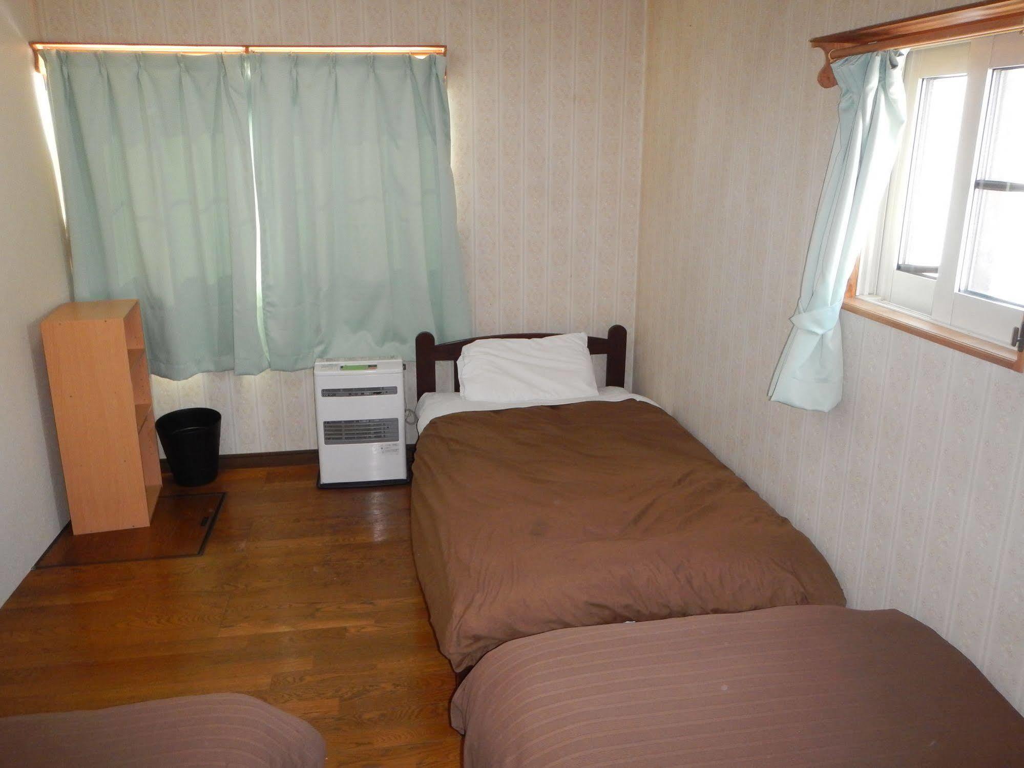 Mt Hakuba Backpackers Hostel Eksteriør bilde