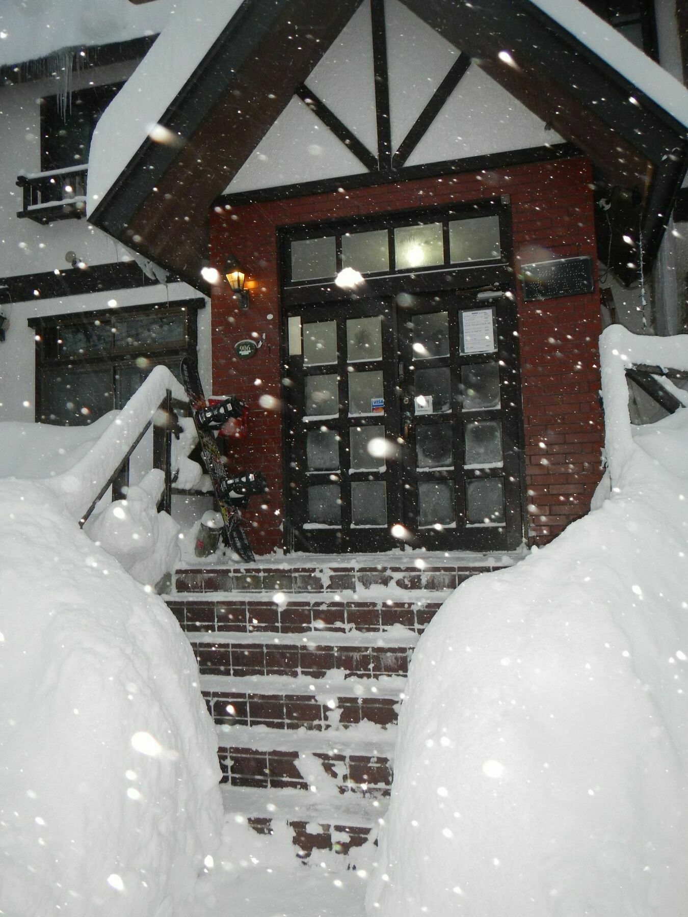 Mt Hakuba Backpackers Hostel Eksteriør bilde